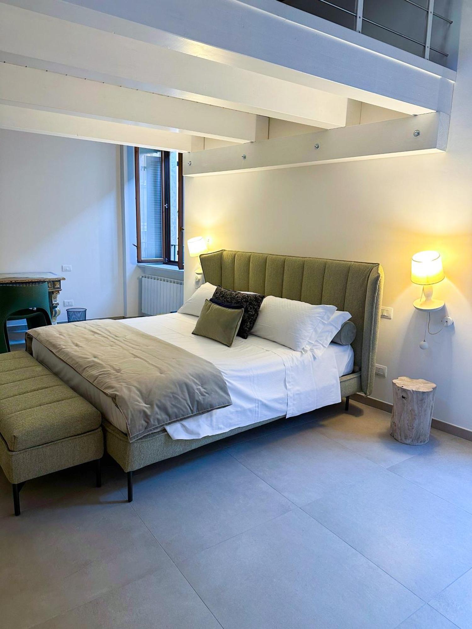 Ginevra Boutique Rooms - Palazzo Leosini - Residenze D'Epoca LʼAquila Exteriör bild