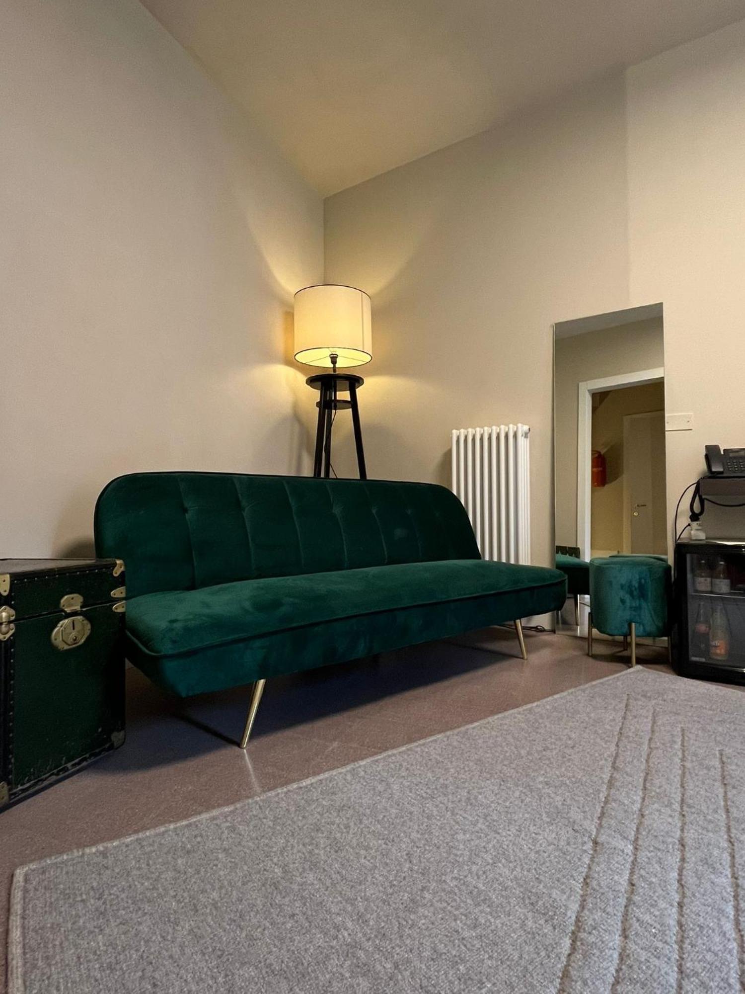 Ginevra Boutique Rooms - Palazzo Leosini - Residenze D'Epoca LʼAquila Exteriör bild